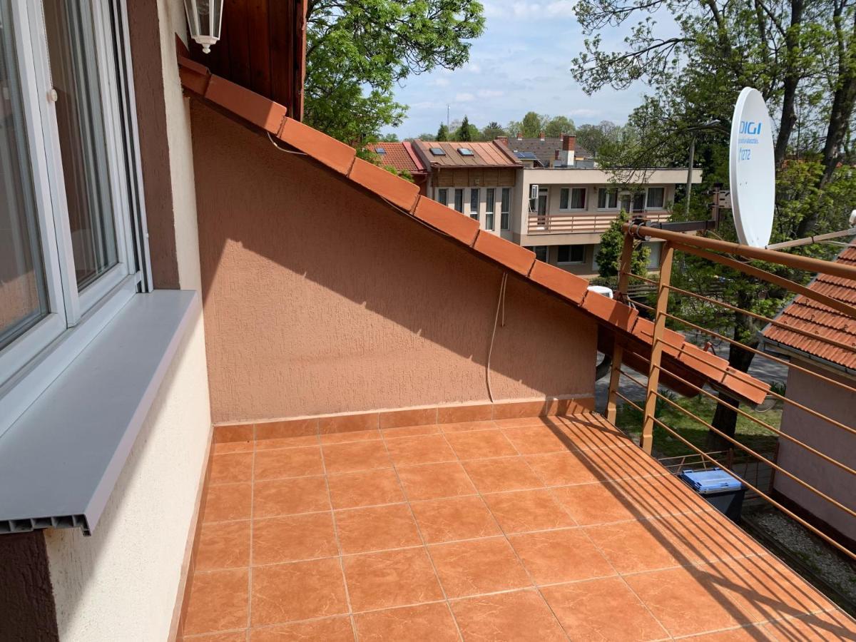 Indi Apartman Шиофок Экстерьер фото