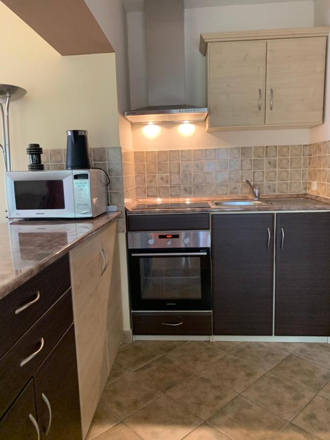 Indi Apartman Шиофок Экстерьер фото
